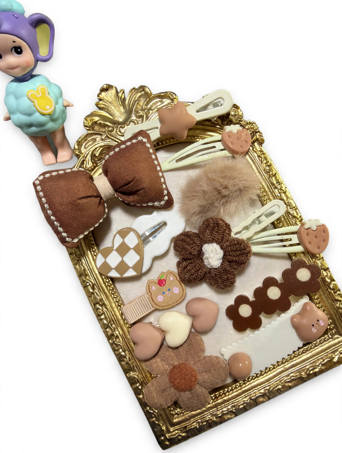 Meet our Cocoa Bunny Charm Set 🤎🐰8 pieces